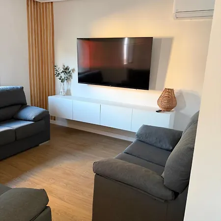 Entre Plazas Feriehus Caces